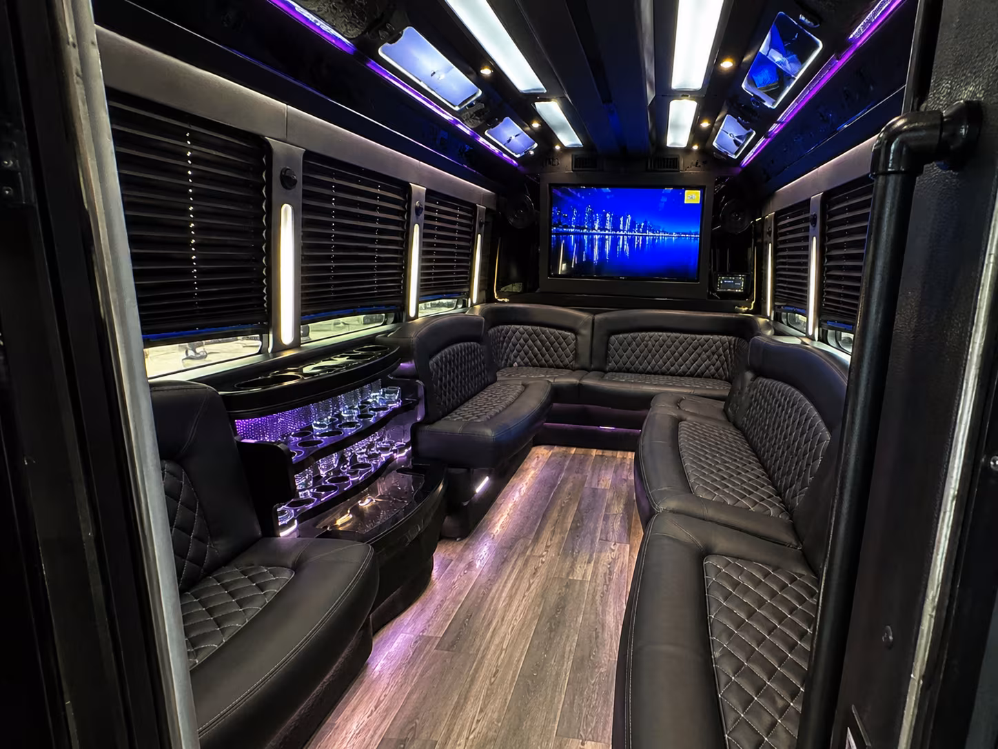 Lehi Homecoming & Prom Party Bus Rentals