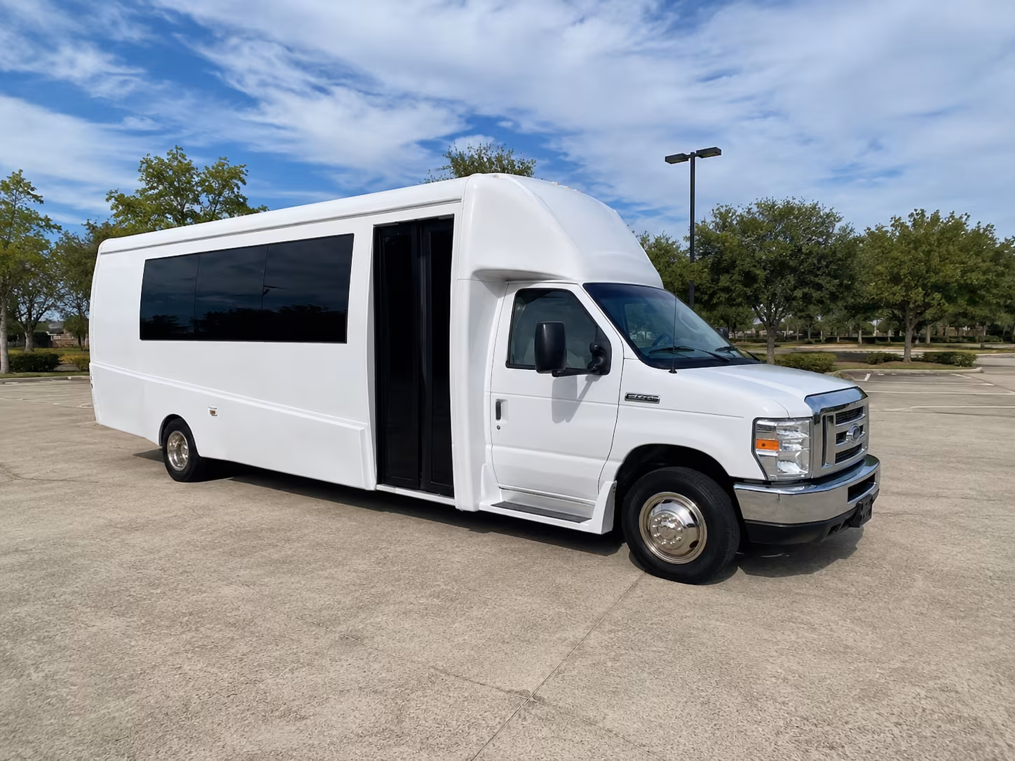 West Jordan Birthday, Sweet 16, & Quinceañera Transportation party bus exterior