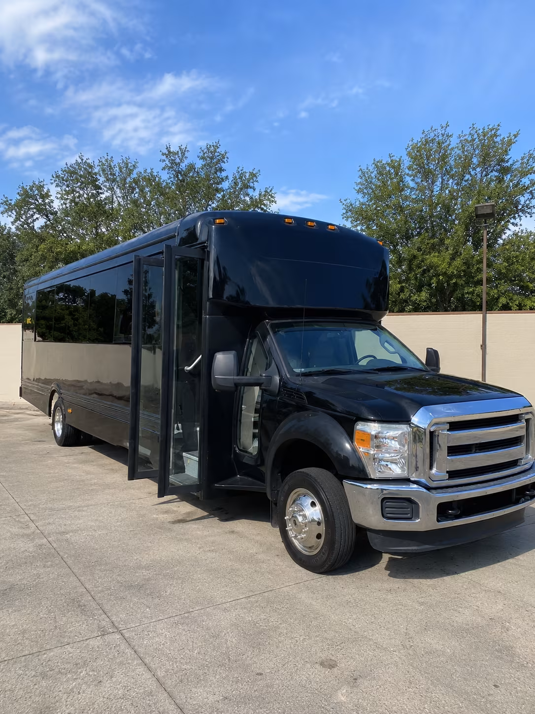 West Jordan Winery Tour & Pub Crawl Transportation